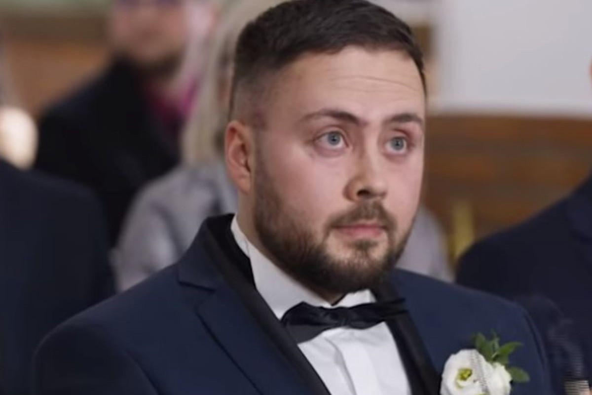 Przemek ze Ślubu od pierwszego wejrzenia w urzędzie