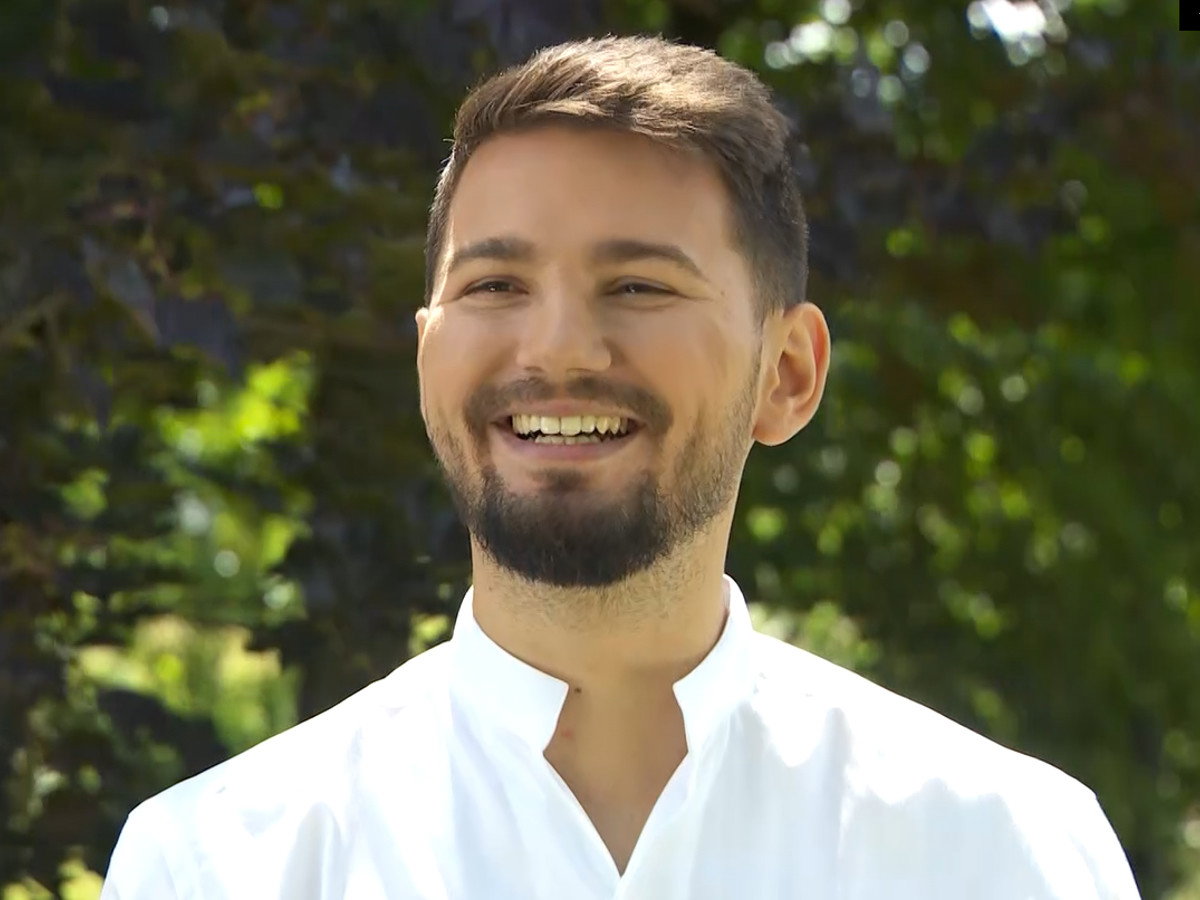 Rolnik szuka żony 9 -  nastoletnie kandydatki oczarowały Tomasza K. 