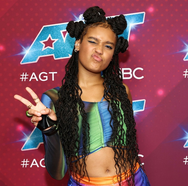 Sara James i jury 17. sezonu America's Got Talent