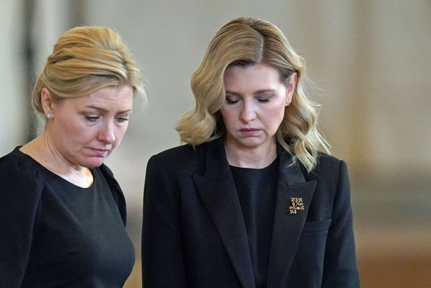 ?wiatowi przywódcy oddali ho?d zmar?ej królowej