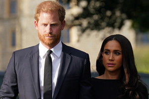 Meghan Markle i książę Harry sprowadzą dzieci na pogrzeb królowej Elżbiety II?