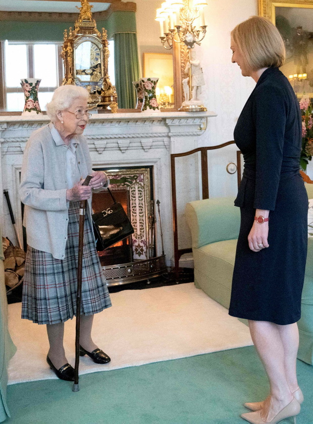 Królowa El?bieta powierzy?a misj? sformowania rz?du Liz Truss