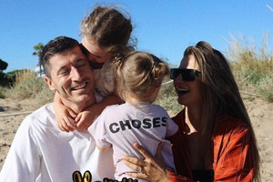 Anna Lewandowska odpowiada na krytykę o życie na pokaz