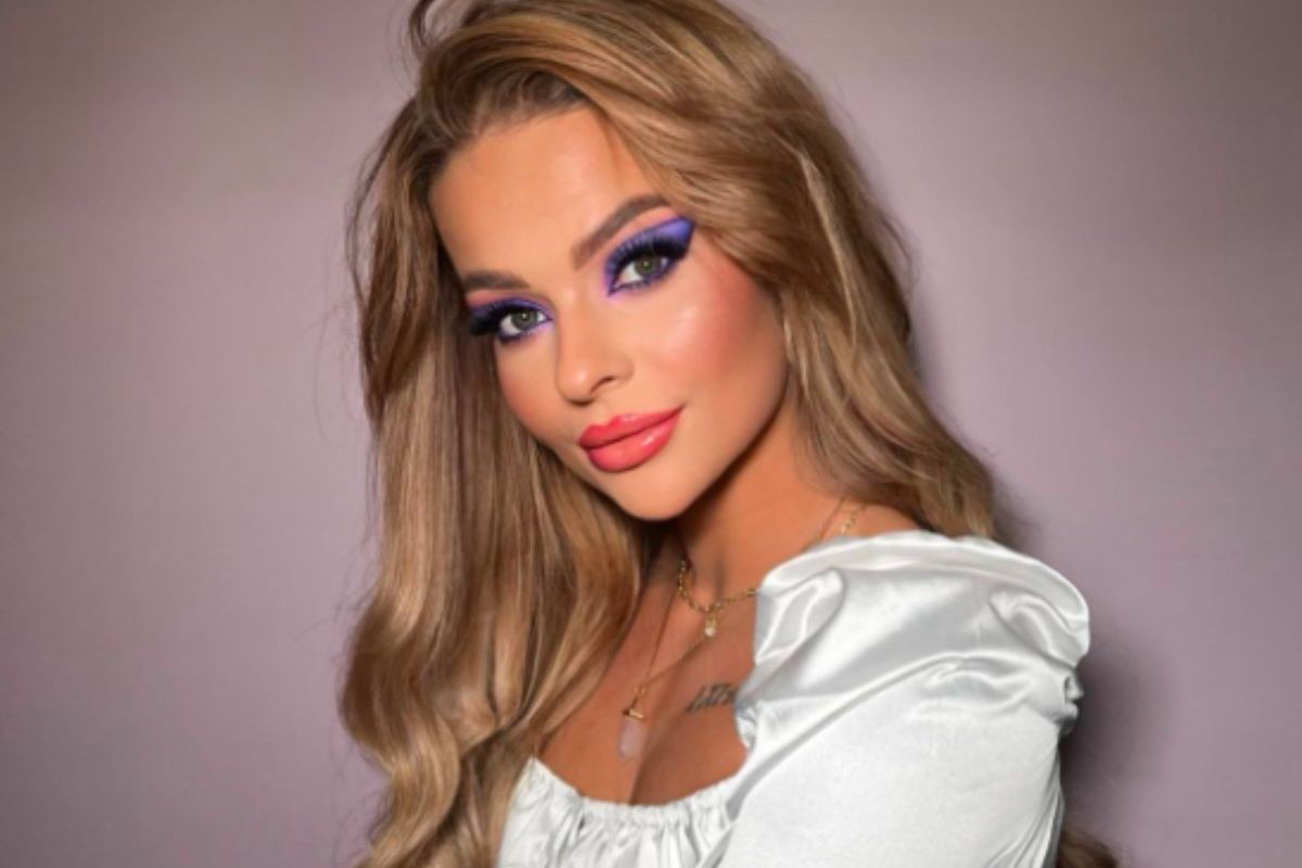 Hotel Paradise Dominika zdradza z kim utrzymuje kontakt