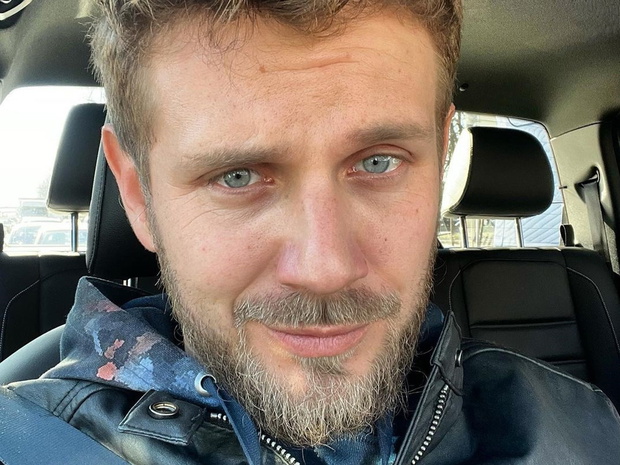 Antoni Królikowski świętuje Dzień Ojca zdjęciem z Pawłem Królikowskim