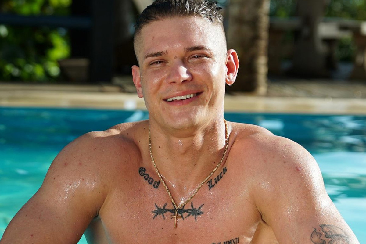 "Hotel Paradise 5": Konrad spotyka się z uczestniczką z "Love Island". Para dodała wspólne zdjęcia!