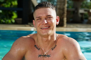 "Hotel Paradise 5": Konrad spotyka się z uczestniczką z "Love Island". Para dodała wspólne zdjęcia!