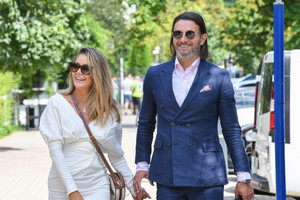 Małgorzata Rozenek i Radosław Majdan na spacerze