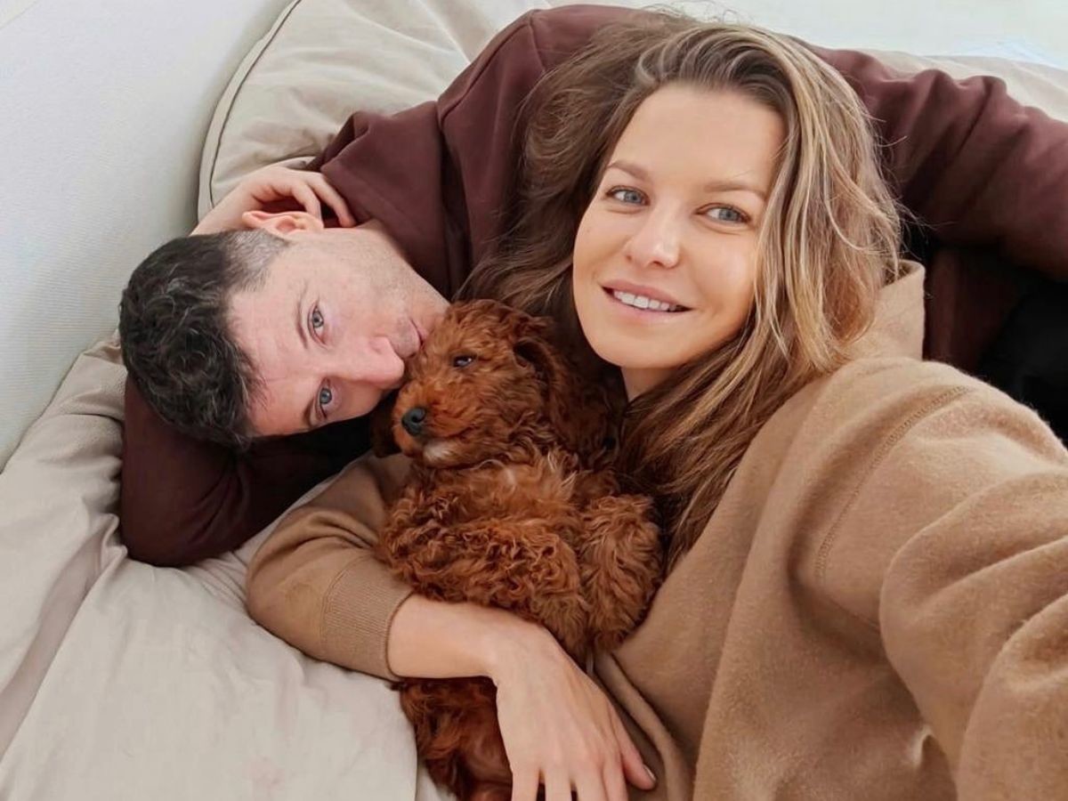 Anna Lewandowska podróżuje z psem