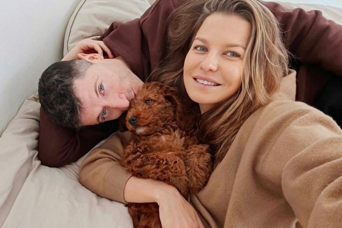 Anna Lewandowska podróżuje z psem