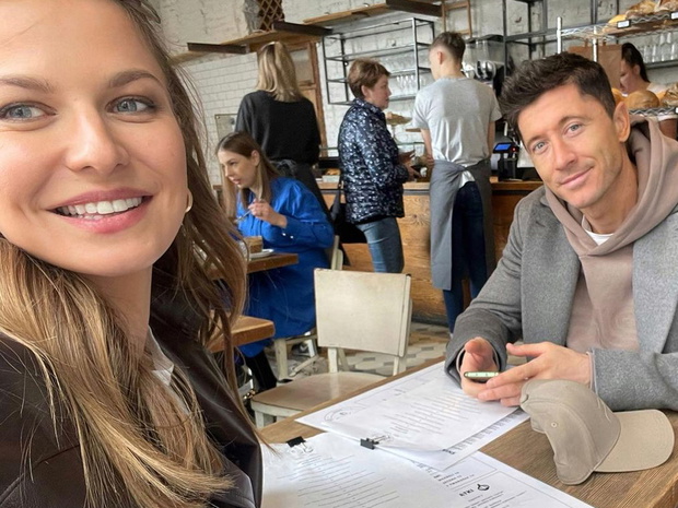 Anna Lewandowska na kawie z mężem
