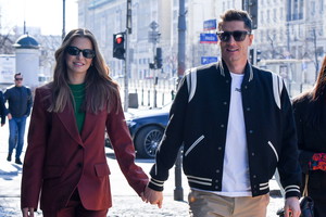Anna i Robert Lewandowscy pod studiem Dzień Dobry TVN w Warszawie