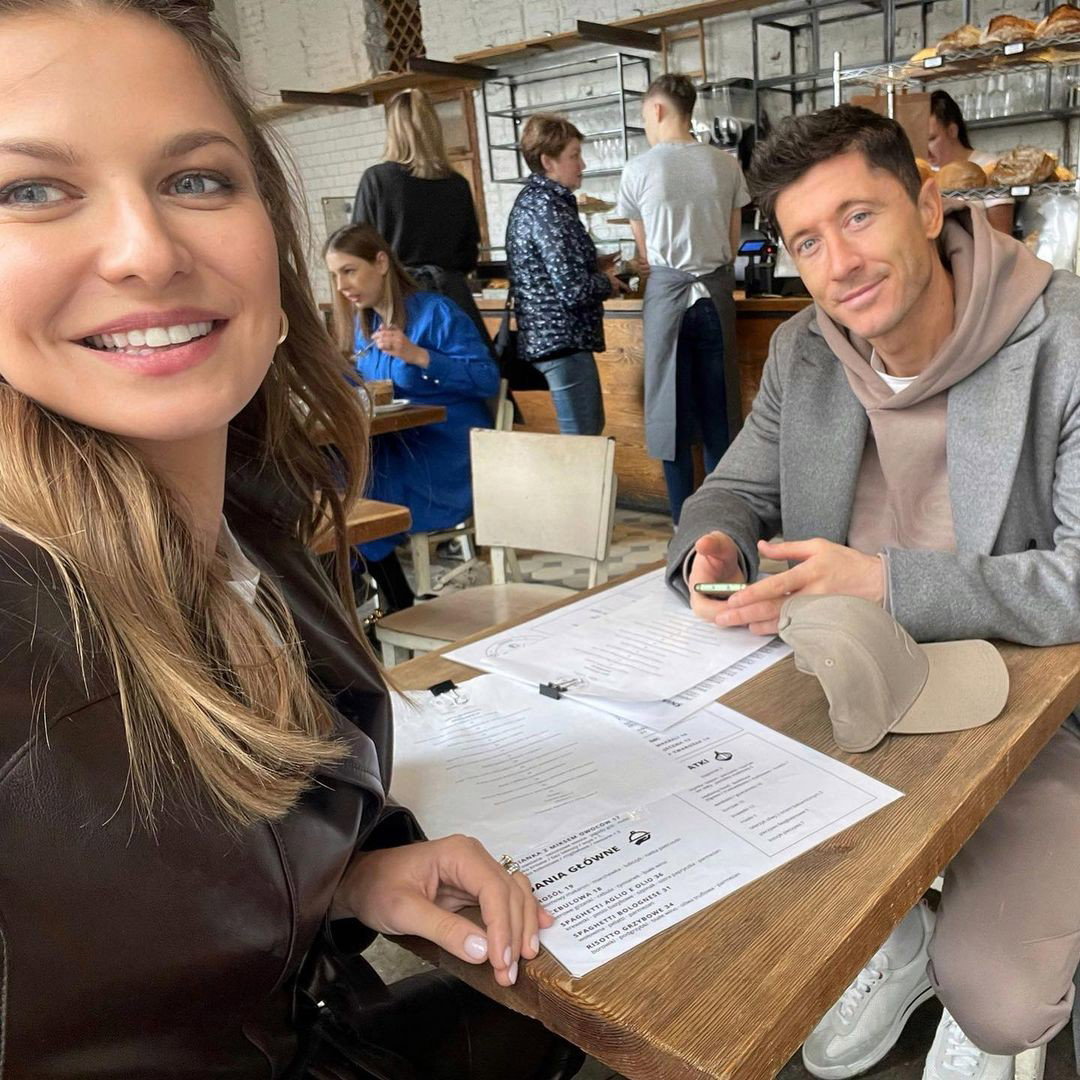 Anna Lewandowska z mężem na randce