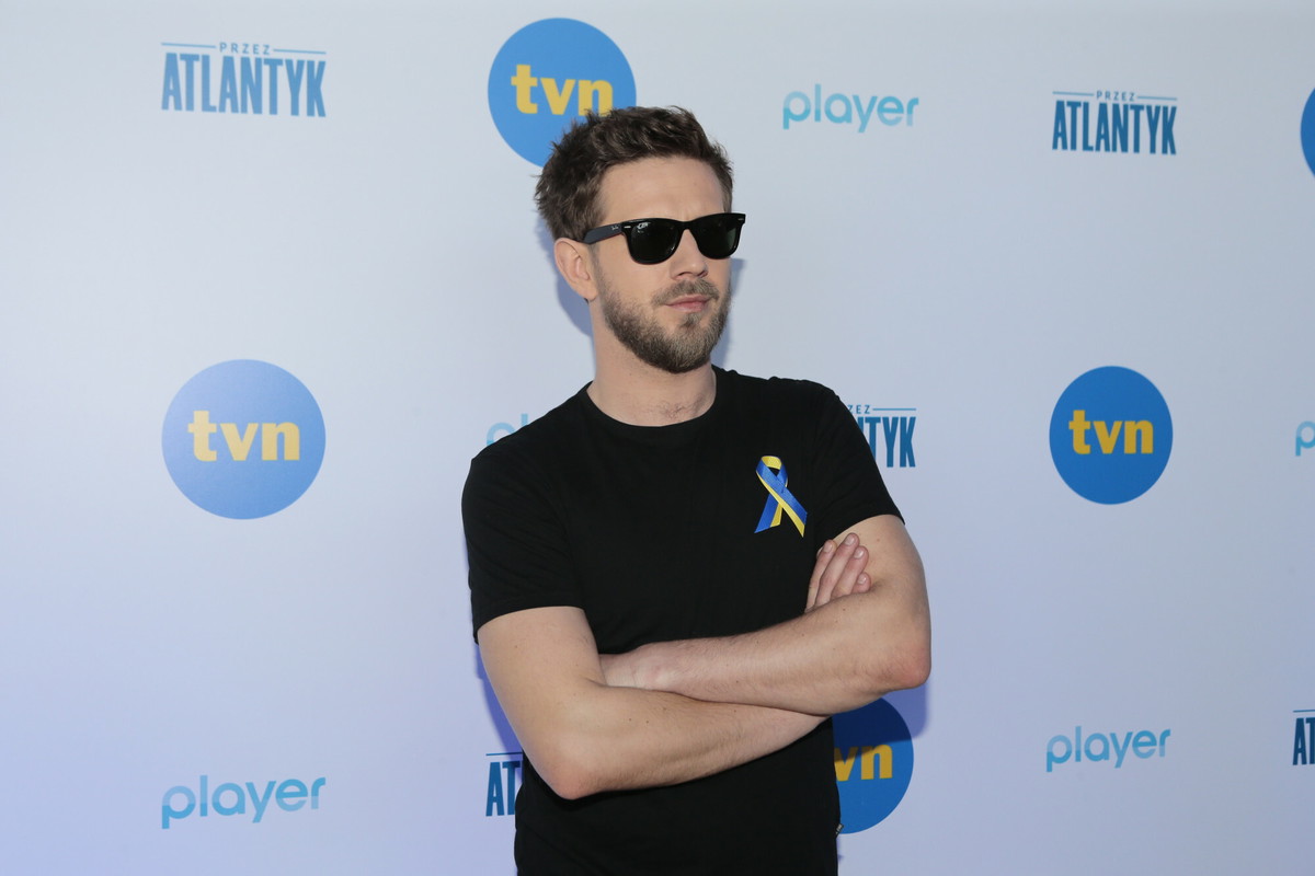 Antoni Królikowski na konferencji programu Przez Atlantyk w TVN