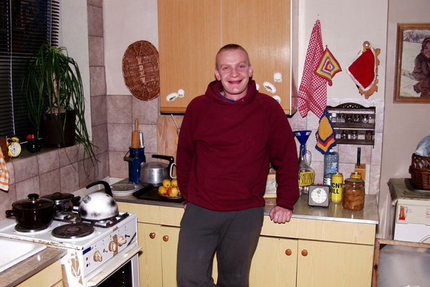 Bartosz Żukowski na planie "Świat według kiepskich"