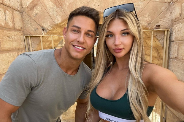 Caroline i Mateusz