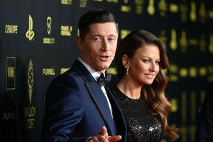 Lewy 1
