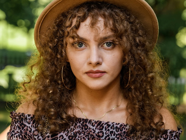 Justyna z Rolnik szuka żony 8 bez loków