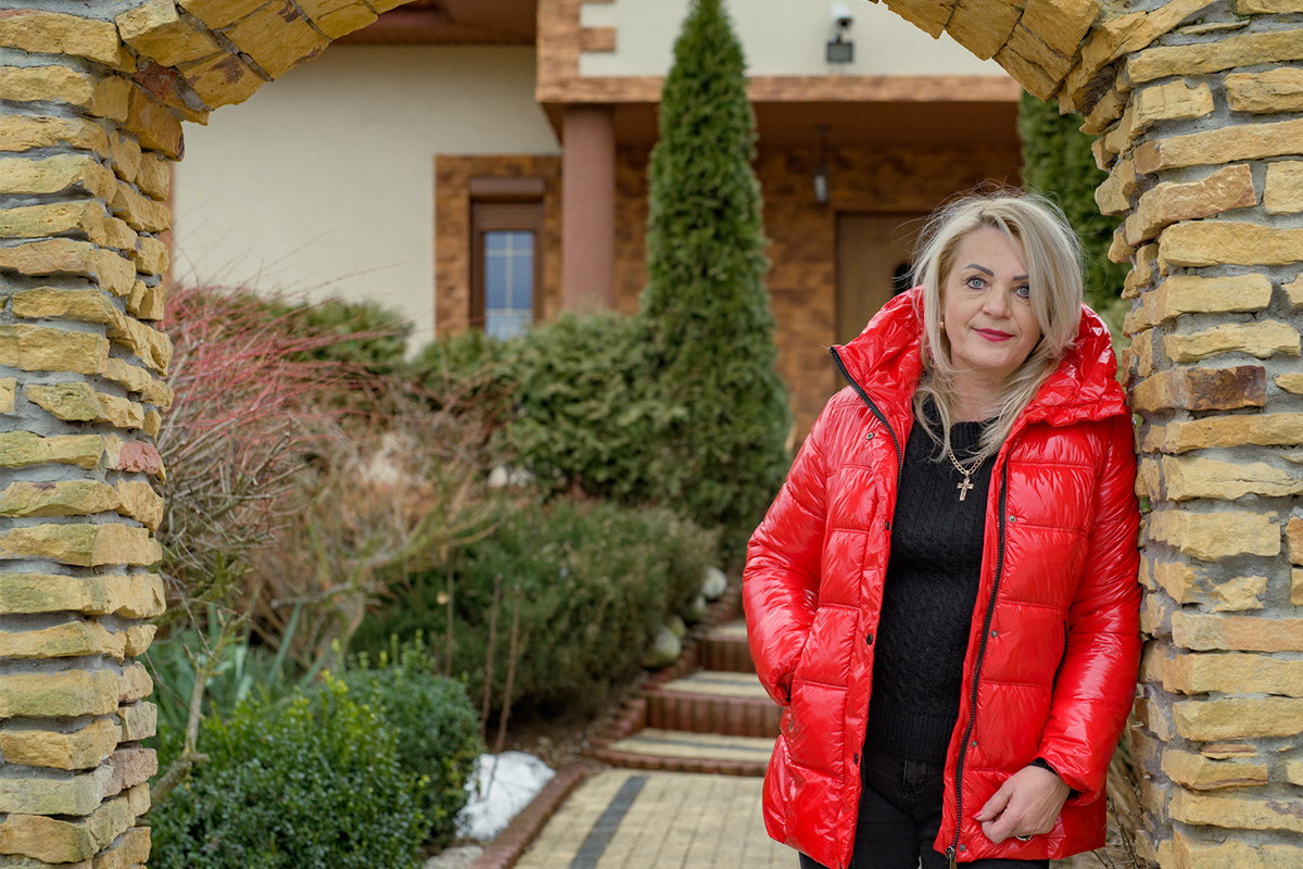 Elżbieta z Rolnik szuka żony o sprzedaży domu