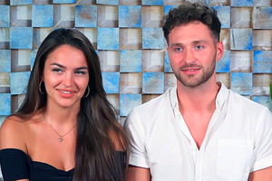 Hotel Paradise: Vanessa i Mateusz