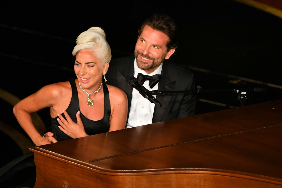 Bradley Cooper o Lady Gadze i romansie