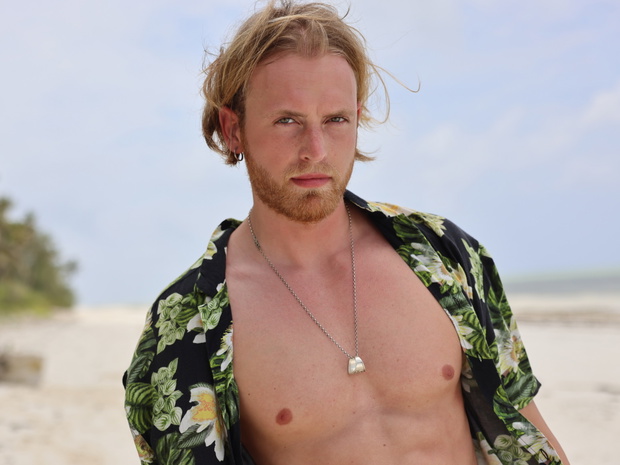 "Hotel Paradise 4": kim jest Giovanni Esposito?