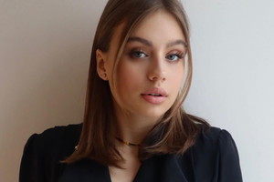 Oliwia Bieniuk w odważnej sesji zdjęciowej. Córka Anny Przybylskiej wprawiła fanów w osłupienie