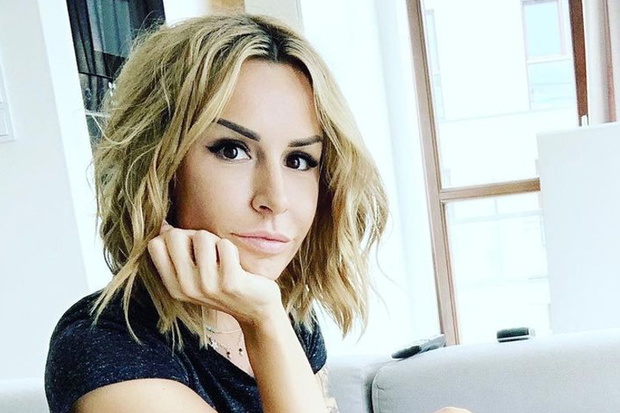 Blanka Lipińska podcięła sobie dziąsła. Autorka "365 dni" wyznaje: "już nie wyglądam jak trans"