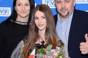 Roksana Węgiel z rodzicami