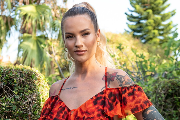 Karolina Gilon promuje "Love Island"