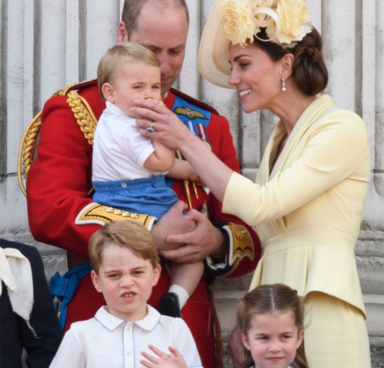 Księżna Kate z dziećmi