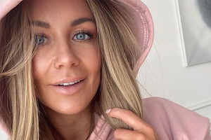 Małgorzata Rozenek w kapciach na zakupach