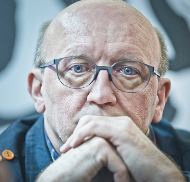 artur barciś