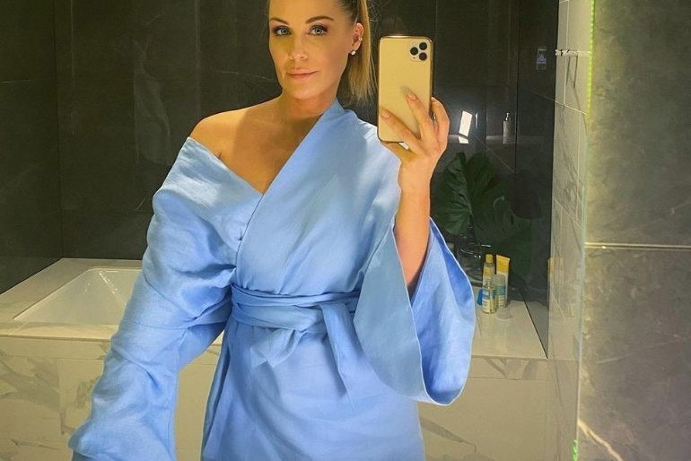 Małgorzata Rozenek w niebieskiej sukience
