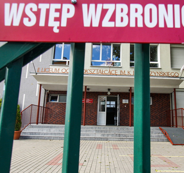 Koronawirus zamknięte szkoły