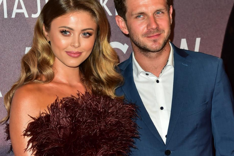 Antoni Królikowski i Joanna Opozda na premierze filmu "Dolina Bogów"