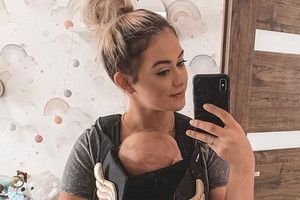 Sylwia Przybysz kupiła córce nosidełko za 1500 zł