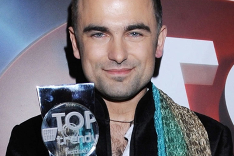 Michał Rudaś jest gejem. Wokalista dokonał coming outu