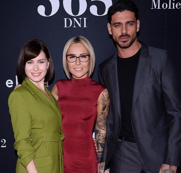 anna-maria-sieklucka-blanka-lipinska-i-michele-morrone-na-konferencji-prasowej-530835-1X700-26eb806