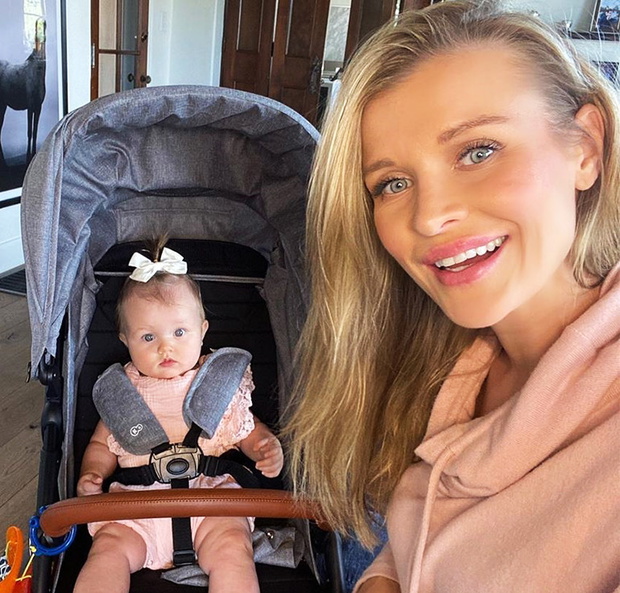Joanna Krupa pokazała spacerówkę córki. Ile kosztuje?