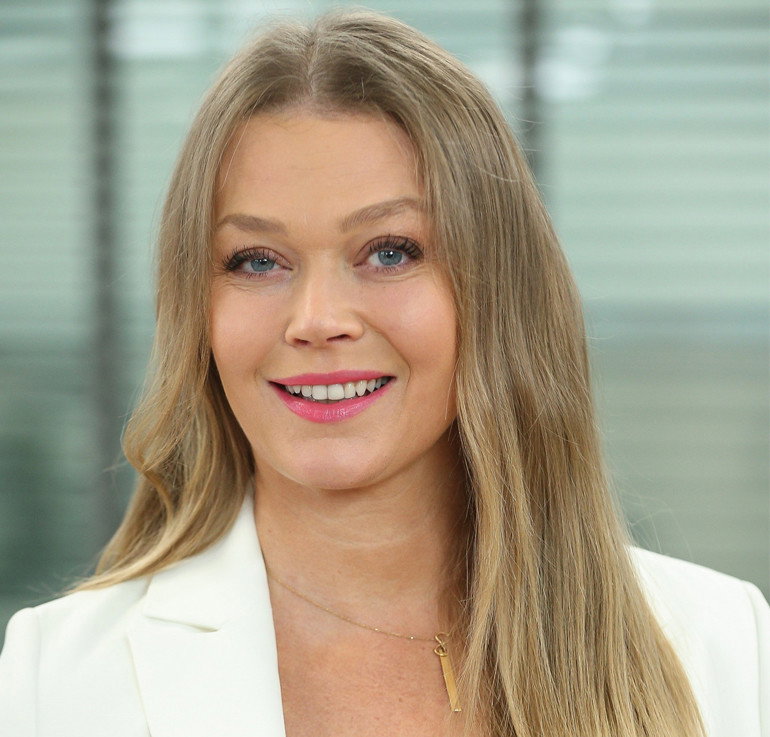 Tamara Arciuch uśmiechnięta