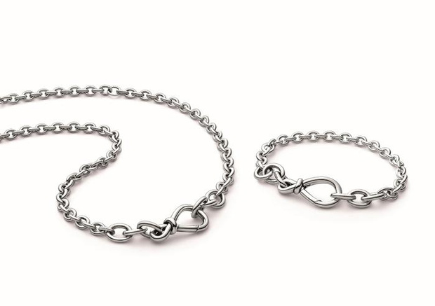 prezent-na-dzien-matki-od-pandora-540939-1X700-973d800