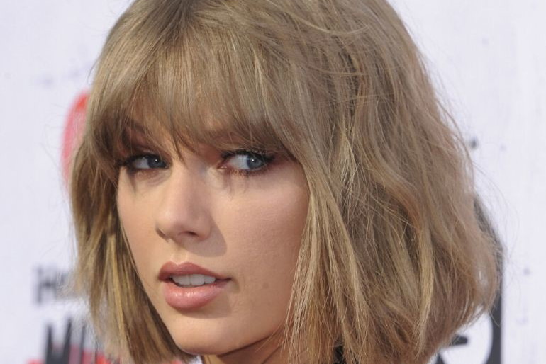 Taylor Swift w bobie z grzywką