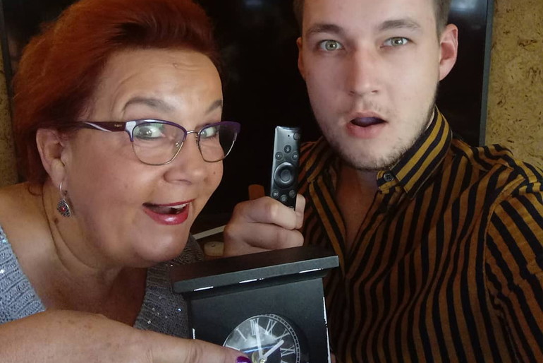 Izabela Zeiske o programie Gogglebox. Przed telewizorami