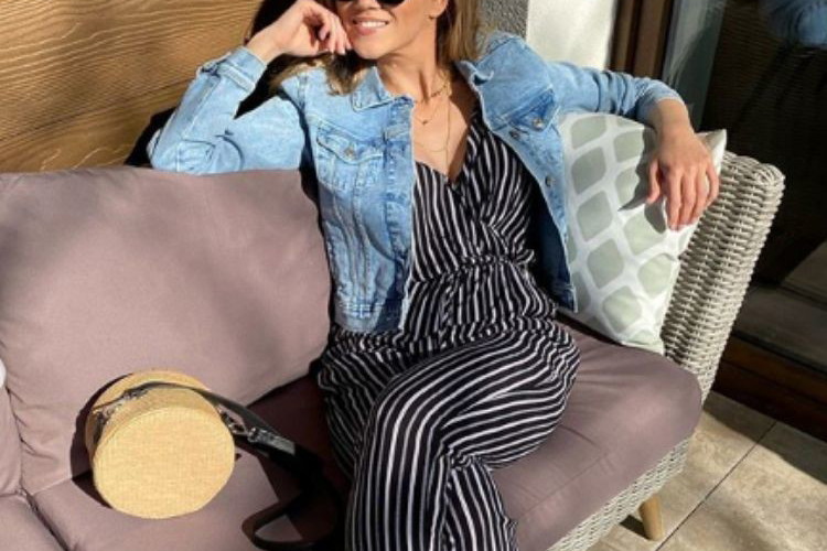 Agnieszka Kaczorowska w kombinezonie Sinsay