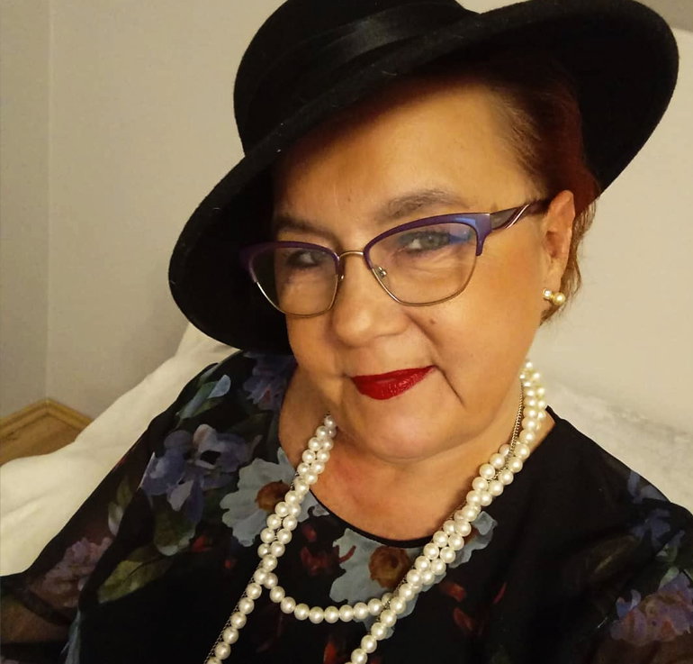 Izabela Zeiske prezentuje Sylwestrowe stylizacje