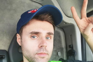 Marcin januszkiewicz z "Ojca Mateusza" pracuje jako kurier