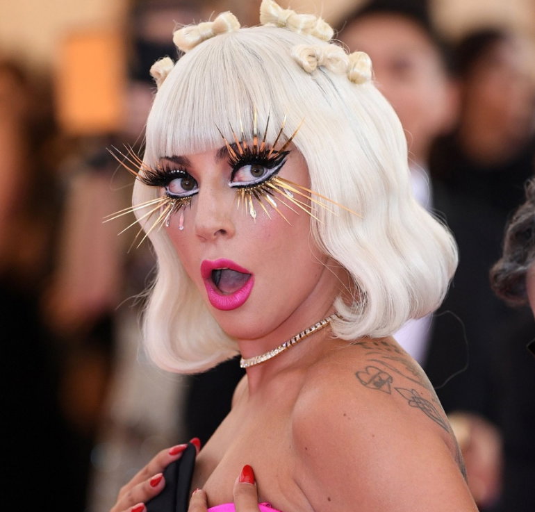 Lady Gaga na MET Gala 2019