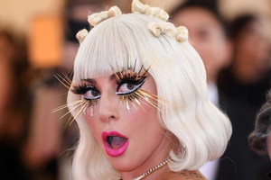 Lady Gaga na MET Gala 2019
