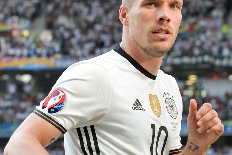 Lucas Podolski poinformował o śmierci babci